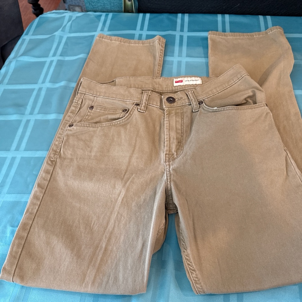 Wrangler Men's Khaki Chinos